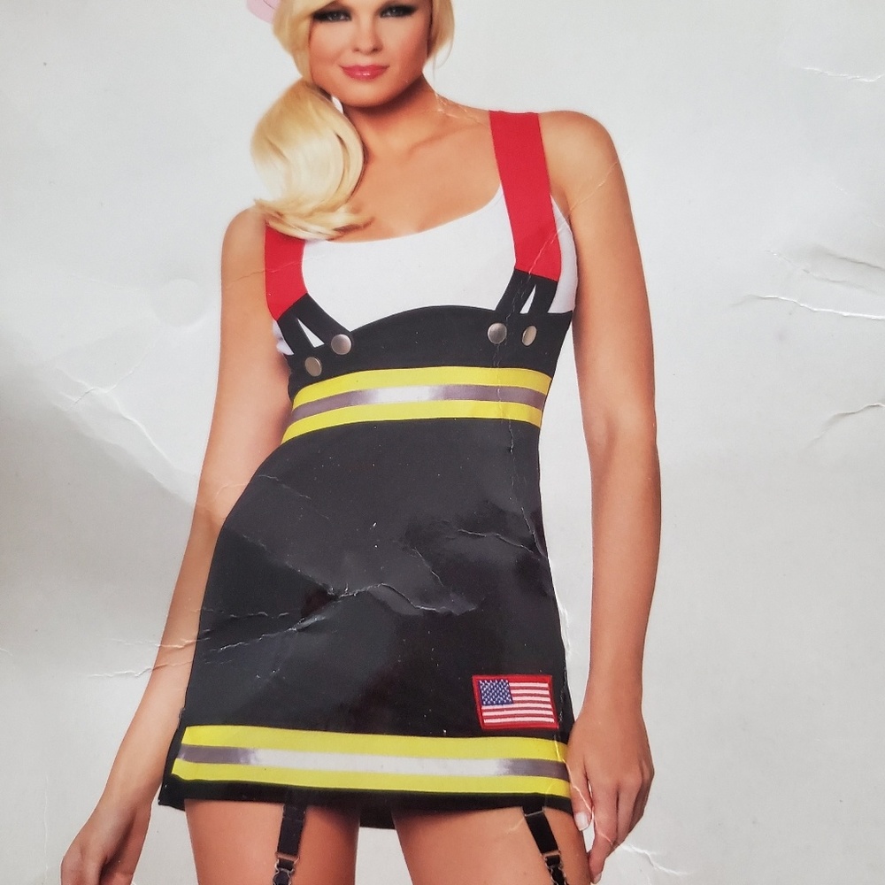 Backdraft Babe Costume - Picture 6 of 6